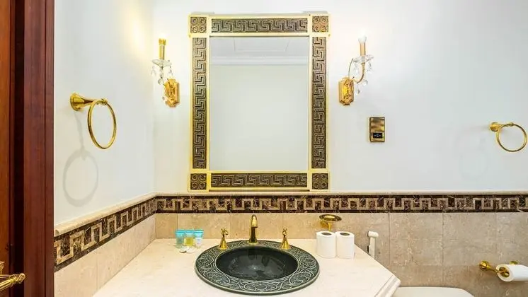 Deluxe Villa