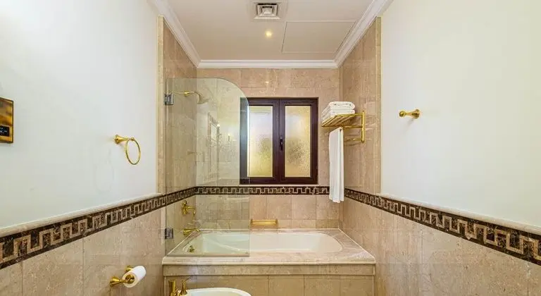 Deluxe Villa