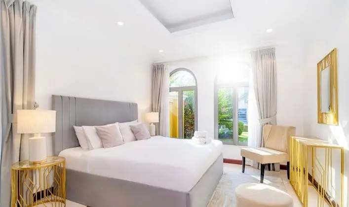 Deluxe Villa