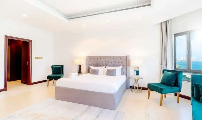 Deluxe Villa