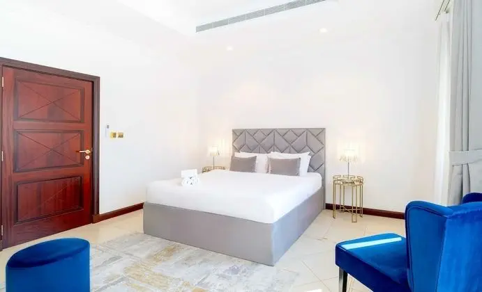 Deluxe Villa