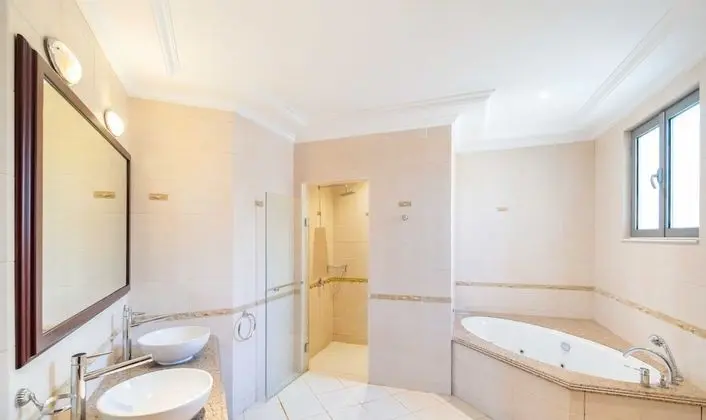 Deluxe Villa