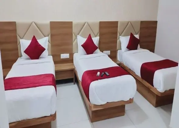 Deluxe Üç Kişilik Oda