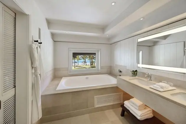 Junior Süit, 1 En Büyük (King) Boy Yatak (Sunset, 46sqm)