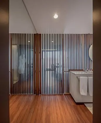 Deluxe Tek Büyük veya İki Ayrı Yataklı Oda, Balkon