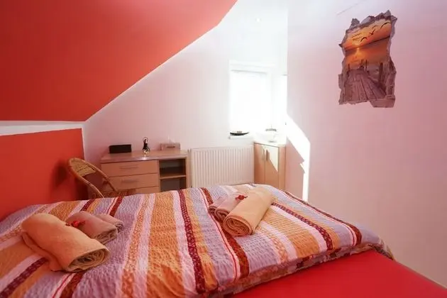 Apart Daire (Three bedroom apartment with Sauna)