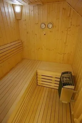 Apart Daire (Three bedroom apartment with Sauna)