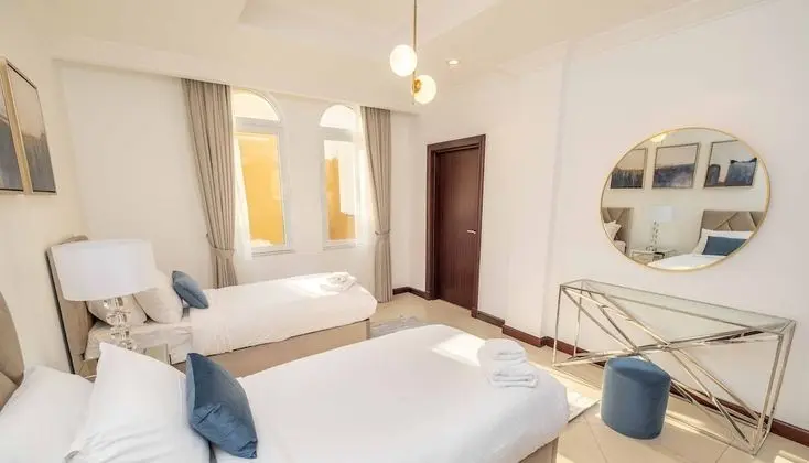 Deluxe Villa