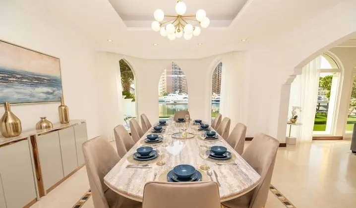 Deluxe Villa