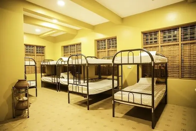 Ortak Ranzalı Oda (1 Bed in 10-Bed Mixed Dorm)