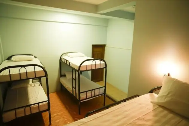 Ortak Ranzalı Oda, Karma Ranzalı Oda (1 Bed in 6-Bed Mixed Dorm)