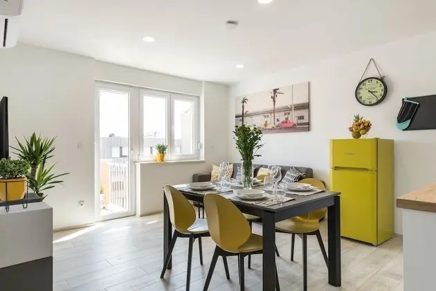 Luxury Apart Daire, Şehir Manzaralı