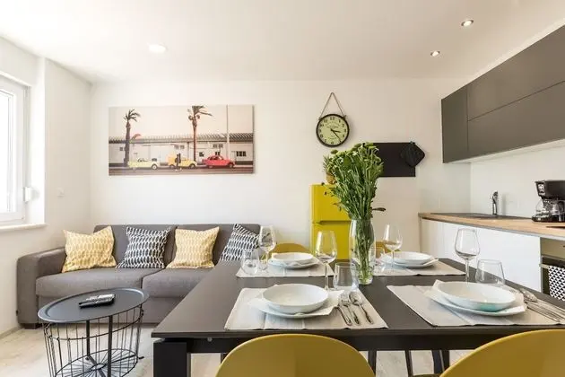 Luxury Apart Daire, Şehir Manzaralı