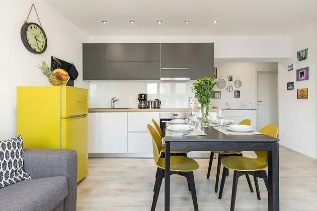 Luxury Apart Daire, Şehir Manzaralı