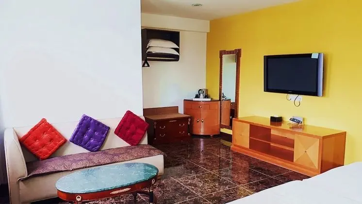 Deluxe Üç Kişilik Oda