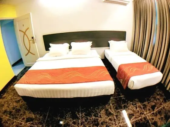 Deluxe Üç Kişilik Oda
