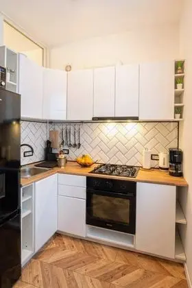 Apart Daire, 1 En Büyük (King) Boy Yatak ve Çekyat