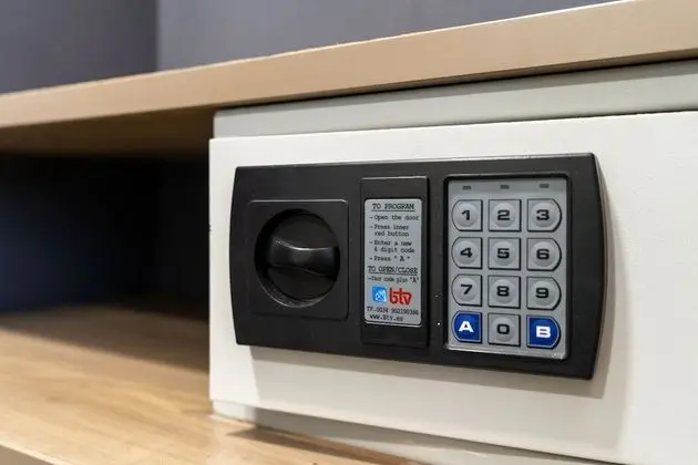 Tek Büyük Yataklı Oda