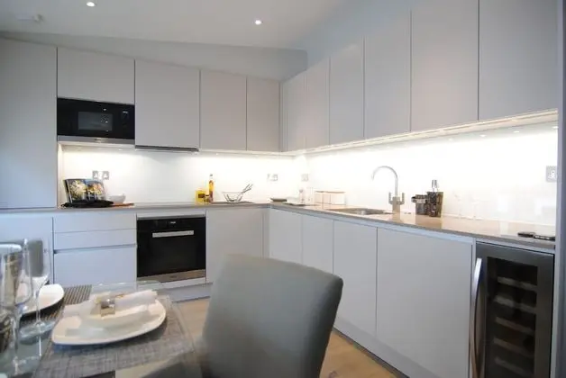 Apartment, 2 Bedrooms, City View, Top Floor