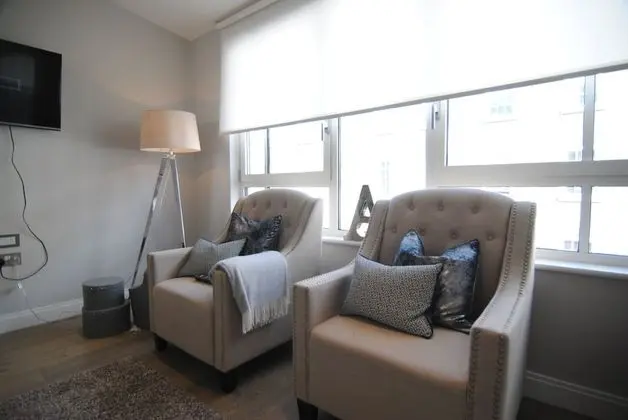 Apartment, 2 Bedrooms, City View, Top Floor
