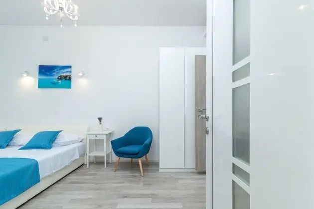 Deluxe Tek Büyük Yataklı Oda (Ground Floor)