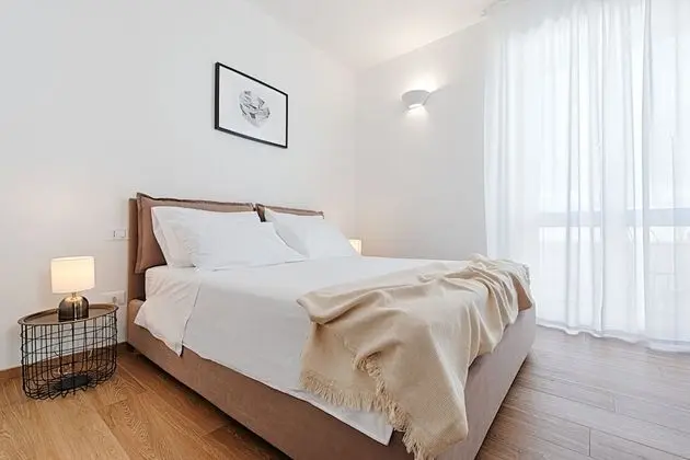 Deluxe Tek Büyük Yataklı Oda, Teras, Şehir Manzaralı