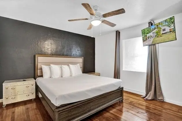 Ev (3 Bedrooms)