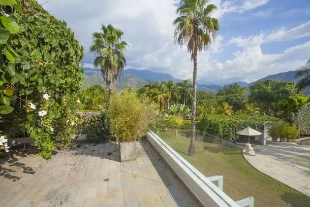 Deluxe Villa