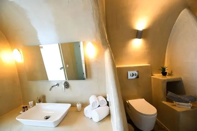 Villa (Efis Home 1)