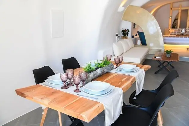 Villa (Efis Home 2)