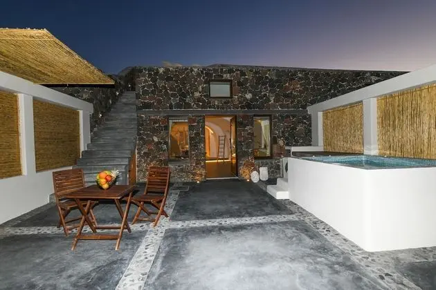 Villa (Efis Home 2)