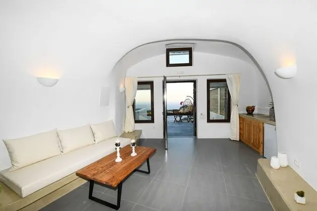 Villa (Efis Home 3)