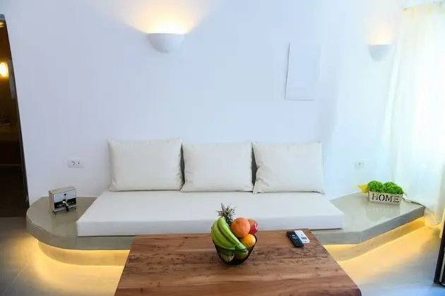 Villa (Efis Home 3)