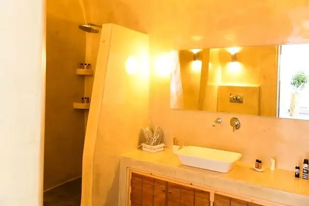 Villa (Efis Home 3)