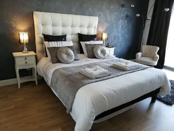 Deluxe Süit, Üzüm Asması Manzaralı