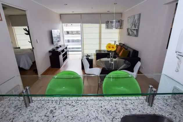 Luxury Apartment 1312, 1 Bedroom, Balcony, Pool View