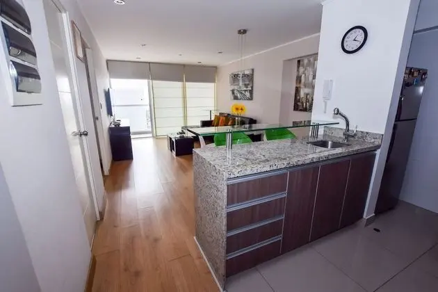 Luxury Apartment 1312, 1 Bedroom, Balcony, Pool View