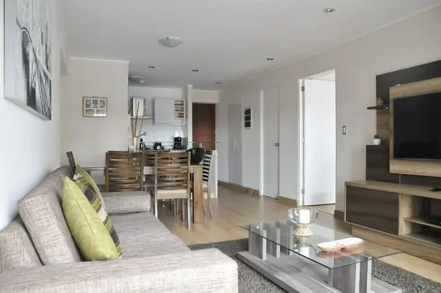 Luxury Apartment 1512, 1 Bedroom, Balcony, Pool View