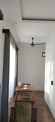 Odada yemek servisi