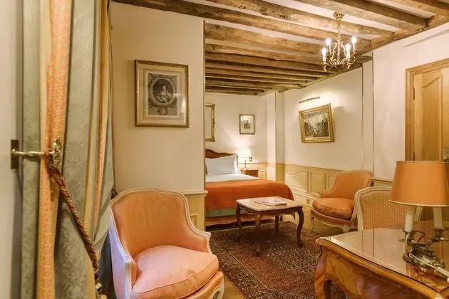 Executive Tek Büyük Yataklı Oda