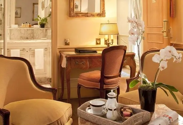 Executive Tek Büyük Yataklı Oda