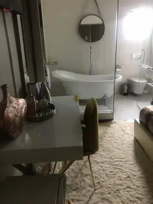 Executive Tek Büyük Yataklı Oda