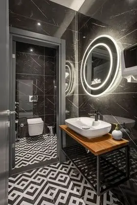 Deluxe Custom Tek Büyük Veya İki Ayrı Yataklı Balkonlu