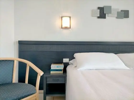 Panoramic Tek Büyük veya İki Ayrı Yataklı Oda