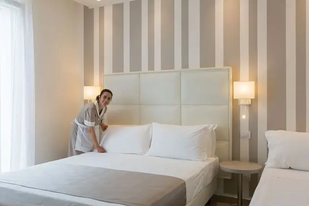 Deluxe Üç Kişilik Oda