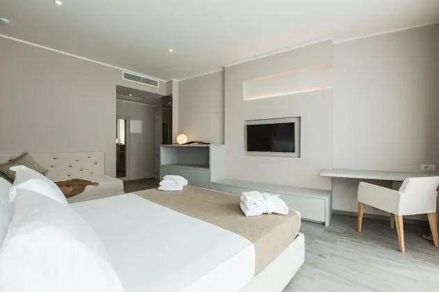 Junior Süit, Sıcak Su Küveti, Kule