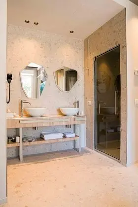 Junior Süit, Sıcak Su Küveti, Kule