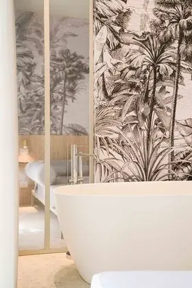 Junior Süit, Sıcak Su Küveti, Kule