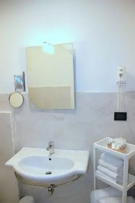 Junior Süit, Balkon