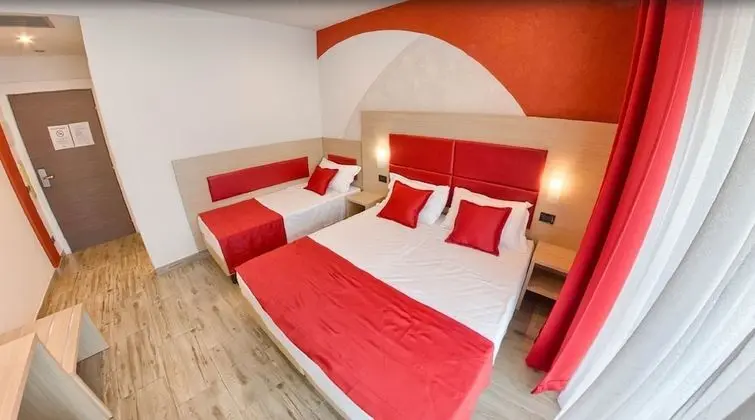 Superior Üç Kişilik Oda